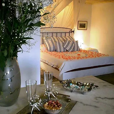 Lighthouse Hotel 2*